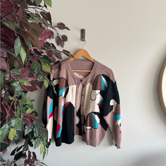 Vintage Sweaters - Vintage Multicolor Abstract Cardigan